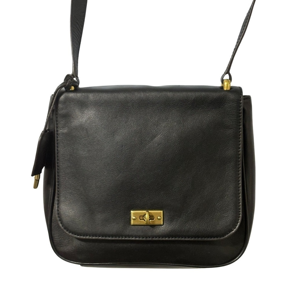 Fossil crossbody black leather excellent condition w/key